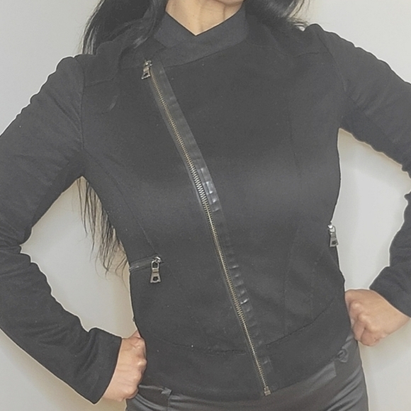 Elie Tahari Black Zip Jacket - Picture 2 of 11